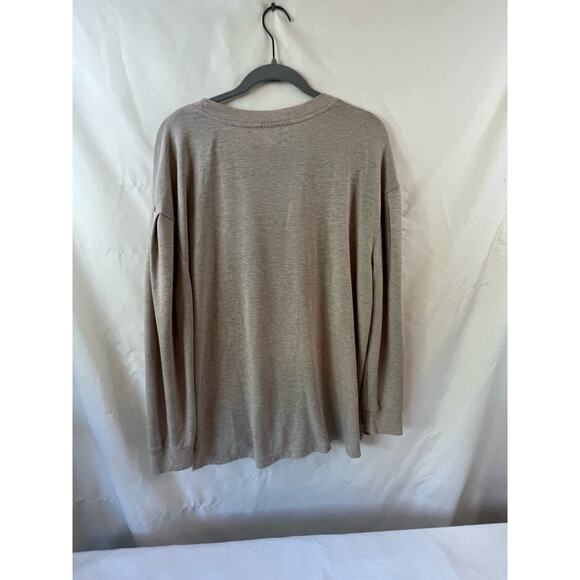 Crown and Ivy Tan Long Sleeve Top Size Medium - Picture 4 of 4